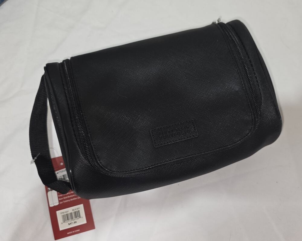 Perry Ellis Portfolio Double-Zip Travel Kit Black